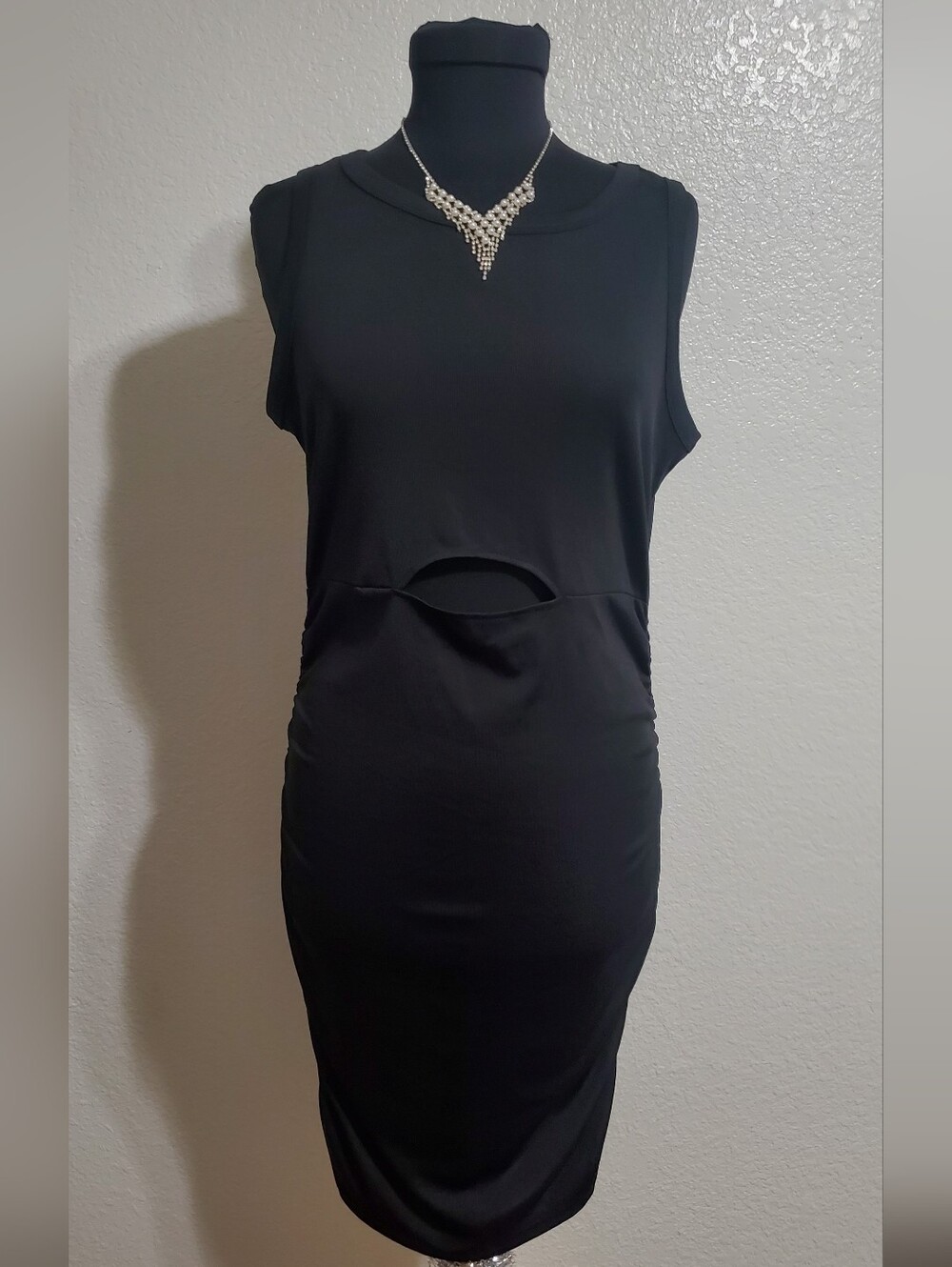 Sleeveless Black Cutout Sheath Dress